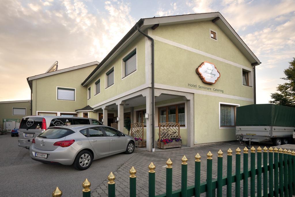 Biergasthof Riedberg Ried im Innkreis Exterior foto